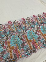 Vanyaarts Tissus brodés en viscose pure lourde Teints à la main Mariage Lehenga Techniques tissées en coton fantaisie à teindre multiples