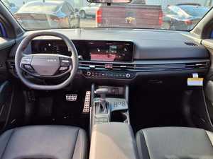 Azul Especial 2024 para Sportage X-Pro Prestige AWD Usado, Techo Panorámico, Arranque Remoto, Asientos de Cuero, Rines de Aleación R18, Automático, Color Oscuro - Product Image 2