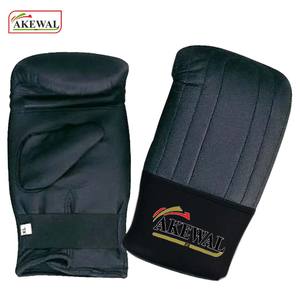 High Quality Customized Gym Bag Gloves Waterproof <b>Leather</b> and <b>Synthetic</b> <b>Leather</b> Available in All Sizes Colors with Custom Logo - Product Image 4