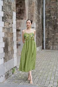 SANA Vestido veraniego de lino bordado sin mangas Boho Maxi vestido para invitados de boda y aspecto de Resort - Product Image 2