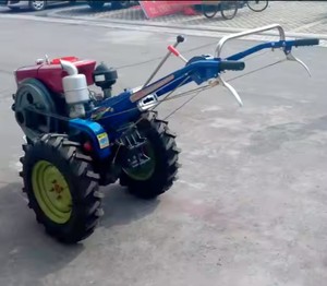 Mini Tractor de 2 Ruedas, Tractor Agrícola Diésel con Caja de Cambios, Bomba y Accesorios - Product Image 1