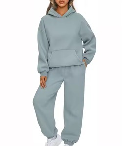 Conjuntos de chándal impresos transpirables de ajuste regular personalizados para hombre OEM al por mayor para entrenamiento deportivo trotar correr - Product Image 4