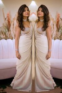 Diseñador indio de Bollywood Fiesta de invierno Georgette Secuencia Trabajo Saree/ Sari Exclusivo Fancy Última calidad premium Trendy Quick - Product Image 5