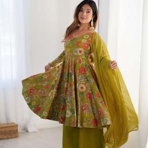 PRESENTANDO POR ROYAL EXPORT PURE SOFT ROMANSILK CHANDERI TELA DE IMPRESIÓN DE DESCARGA TOTALMENTE FLAIR KEDIYA STYLE KURTA, CON CONJUNTO DE DUPPTA - Product Image 6