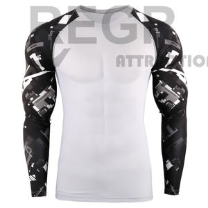 Maillot de sport Rash Guard en tissu BJJ, conception personnalisée gratuite, manches longues, polyester uni, vente en gros, sublimation personnalisée pour hommes, OEM, GSM - Product Image 6