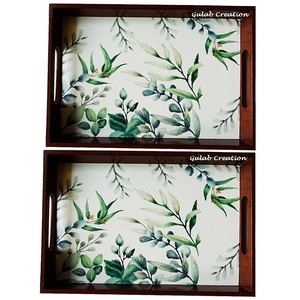 Bandeja de servicio de madera ecológica personalizada con estampado de hojas verdes Base decorativa bandeja de cocina para desayuno, té, aperitivos - Product Image 2