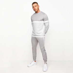 Ropa de entrenamiento y jogging hecha a medida, chándal para hombre, traje de jogging con color de alta demanda, calidad OEM para hombre - Product Image 1