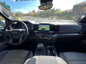 ใช้2023 Silverado 1500 ZR2 4x4 6.2ลิตรกำลัง V8, 4WD, แพคเกจเทคโนโลยี, การปรับเปลี่ยนออฟโรดที่กว้างขวาง - Product Image 6