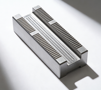Centre d'usinage CNC, pièces en acier inoxydable et en aluminium, prototypage rapide, production et finition