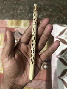 ปากกาสลักกระดูกและมือแกะสลักอย่างดีทำจาก100% รูปกระดูกควายเหมาะสำหรับการเขียนตัวหนังสือและจดบันทึก - Product Image 3