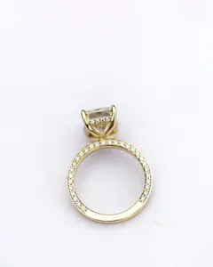 Anillo de diamantes y corte radiante impresionante para siempre de la mejor calidad, perfecto para compromisos, bodas, socios para venta de exportación - Product Image 4