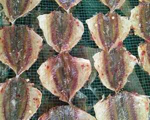 Marché du poisson séché : Fournisseur de poisson séché, thon jaune rayé, fruits de mer du Vietnam, vacances - Product Image 4