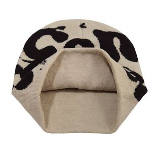 Bonnet d'hiver en tricot gothique jacquard personnalisé sans manchette broderie 3D bas quantité minimale de commande impression de logo pour adultes usage quotidien cyclisme hiver - Product Image 2