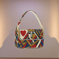 Sac à main de luxe à bandoulière unique, brodé de perles et de fils de soie, avec détails floraux, design personnalisé, style robe, mode quotidienne