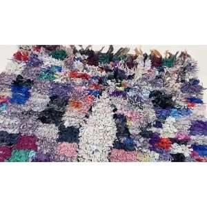 Tapis Boucherouite marocain authentique fait main, style bohème chic, coloré, vintage, artisanat Atlas, décoration. - Product Image 1