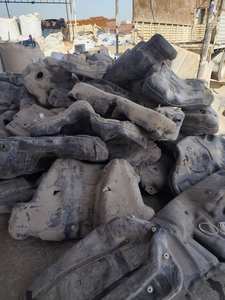 Residuos de Plástico HDPE en Forma de Tambor, Limpieza y Reciclaje de Tambores/Placas de HDPE, Exportación Profesional de Material Reciclado - Product Image 3