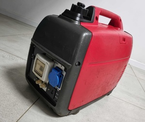 ฮอนด้า EU2200ITAN เครื่องกำเนิดอินเวอร์เตอร์แบบพกพาที่เงียบมาก100% โรงงานแท้ปิดผนึกมาพร้อมการรับประกัน1ปี - Product Image 1