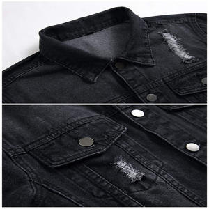 Veste en jean pour homme avec coutures contrastées et tissu durable Veste en jean tendance pour homme avec design minimaliste de couleur unie - Product Image 3