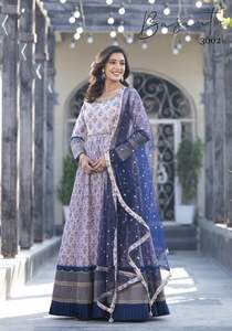 El último diseñador pesado Georgette bordado a mano vestido de trabajo por Fab Zone - Product Image 3