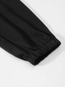 Pantalones de chándal con cordón sueltos informales ligeros para mujer con capucha y apliques de diamantes de imitación para exteriores y uso diario - Product Image 3