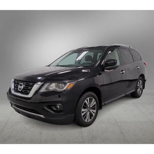 Nissan Pathfinder Usada en Japón, SUV Familiar Espacioso de 7 Plazas con Conducción Suave y Diseño Moderno - Product Image 5