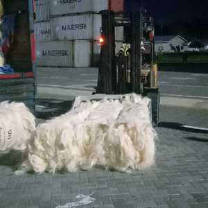 Fibra de Sisal de Alta Calidad de Tanzania, Grado UG 90-120cm, Material de Relleno Antibacteriano y Ecológico - Product Image 1