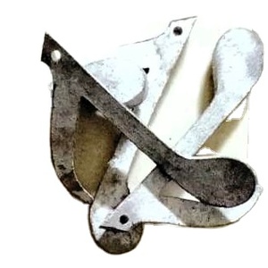 Panneau de musique en aluminium moulé suspendu utilisé comme ornements dans l'arbre de Noël et la décoration intérieure Derniers produits de décoration de Noël - Product Image 1