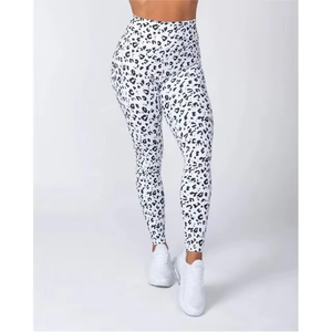 Mallas con logotipo personalizado sin costuras para mujer ropa deportiva informal nueva oferta LICRA/poliéster mallas con sublimación para mujer cintura con logotipo - Product Image 5