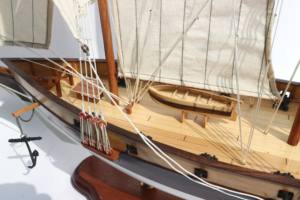 โมเดลเรือ LYNX ทำจากไม้ธรรมชาติ ทาสีด้วยเทคนิคพิเศษ รูปทรงอิสระ ของตกแต่งบ้าน ศิลปะฮวงจุ้ย ของสะสม ของตกแต่งบ้านสไตล์จีน - Product Image 4