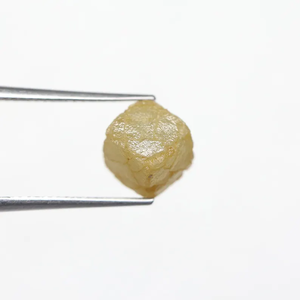 4.86 Ct. Diamante en Bruto Natural Amarillo en Forma de Cubo, Piedra Suelta Sin Cortar, RAREDIAMOND, Joyería Personalizada, Macle en Bruto Único Hecho a Mano para Joyería - Product Image 5