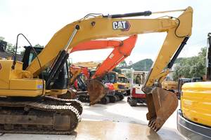 รถขุดตีนตะขาบ320GX มือสองที่ใช้ในสหรัฐโดยมีส่วนประกอบหลักรวมถึงมอเตอร์และแบริ่ง - Product Image 3