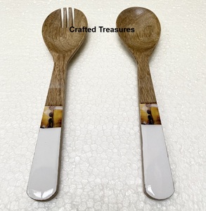 Venta al por mayor último diseño de madera y esmalte Servidor de ensalada juego de cubiertos para restaurante comida seguro esmalte manijas a precio competitivo - Product Image 5