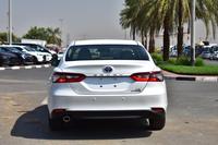 Voiture d'occasion de luxe en parfait état TOYOTA CAMRY LE HYBRID 2.5L E-CVT Modèle 2024 Prête à partir Véhicules d'occasion Prêts à être expédiés dans le monde entier