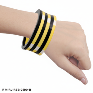 Bracelet en résine rayé jaune et noir fait à la main, bracelet géométrique audacieux rétro, bracelet épais, collection Sunny Woof - Product Image 6