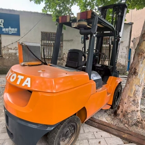 Venta caliente Usado Toyota 50 Carretilla elevadora <span class=keywords><strong>Mini</strong></span> Tractor 5ton Diesel con el mejor servicio Buen estado Core Componentes Motor - Product Image 4