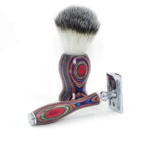 Pinceau à raser professionnel artisanal Kounain en poils de blaireau, base en bois naturel durable pour le rasage humide, hommes et femmes - Product Image 4