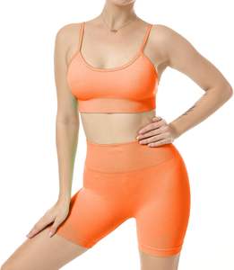 Conjunto de yoga sin costuras para mujer Leggings de cintura alta y Top corto Gymwear Traje de yoga sin costuras de 2 piezas Pantalones cortos de entrenamiento y conjunto de Sujetador deportivo - Product Image 2