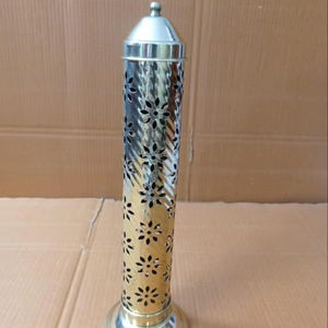 Raayan เตาธูปทองเหลืองเป็นมิตรต่อสิ่งแวดล้อม, พร้อมฟังก์ชันป้องกันกลิ่นดีไซน์หรูหราและใช้งานได้จริง - Product Image 2