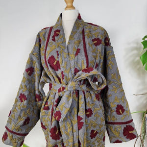 Bohemian Boho Gypsy Crewel Festival Chaqueta larga Suzani bordada a mano para mujer Regalo especial de Primavera - Product Image 1