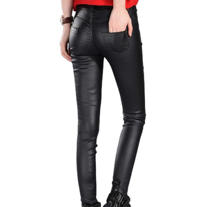 กางเกงหนังหรูหราสำหรับผู้หญิงเอวต่ำสไตล์ฮิปฮอปสีดำแบนการออกแบบผ้าใบแฟชั่นฤดูหนาวสวมใส่สบาย - Product Image 5