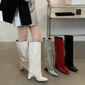 Zapatos de mujer al por mayor para otoño e invierno, con cordones, tacón cuadrado, hasta la rodilla, negros, hechos en Pakistán, con bordado de cristal. - Product Image 2