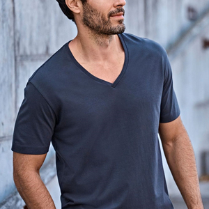 Venta al por mayor Texlera Mens V Neck T Shirts Algodón Color sólido Plain Blank Tee Tamaño regular Alta calidad Impresión de logotipo personalizado - Product Image 3