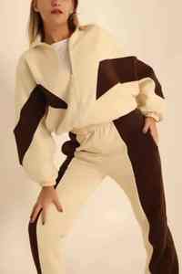 Survêtement spécial avec bandeaux sur les bras et les jambes pour la saison printanière et pour femmes par EVERGLOW - Product Image 3