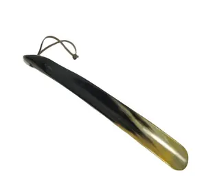 Strong shoe wearer short natural cattle horn shoehorn portable shoe pump lazy old people polishing shoe horn