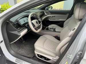 Auto Usado Han EV 2025 con Carga Ultra Rápida de 800V y 700km de Autonomía, Fabricado en Alemania, Motor Turbo de Gasolina, Neumáticos R17, Volante a la Izquierda - Product Image 5