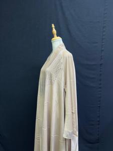 Abaya de Diseño Vintage de Lujo para Mujer, Bordado Hecho a Mano, Material Nida Premium, Moda Elegante y Modesta, Diseñadores de Moda Meera V - Product Image 2