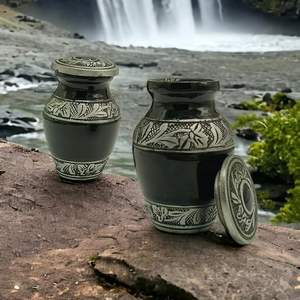 Urnes funéraires en aluminium 100% de style américain du fabricant indien - Product Image 6