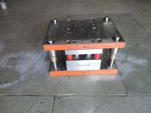 Ensemble de piliers fournis en usine matrices et moules pour l'estampage du métal idéal pour les applications automobiles et d'ingénierie à vendre - Product Image 4