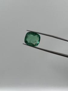 Nuevas esmeraldas de corte de cojín zambiano Natural de calidad fina de Grado Superior 5,61 quilates para la fabricación de joyas - Product Image 4