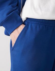 กางเกงผู้ชายขาตรงสีทึบน้ำหนักเบา, กางเกงลำลองแนวสตรีทสวมใส่สบายระบายอากาศได้ดี - Product Image 2